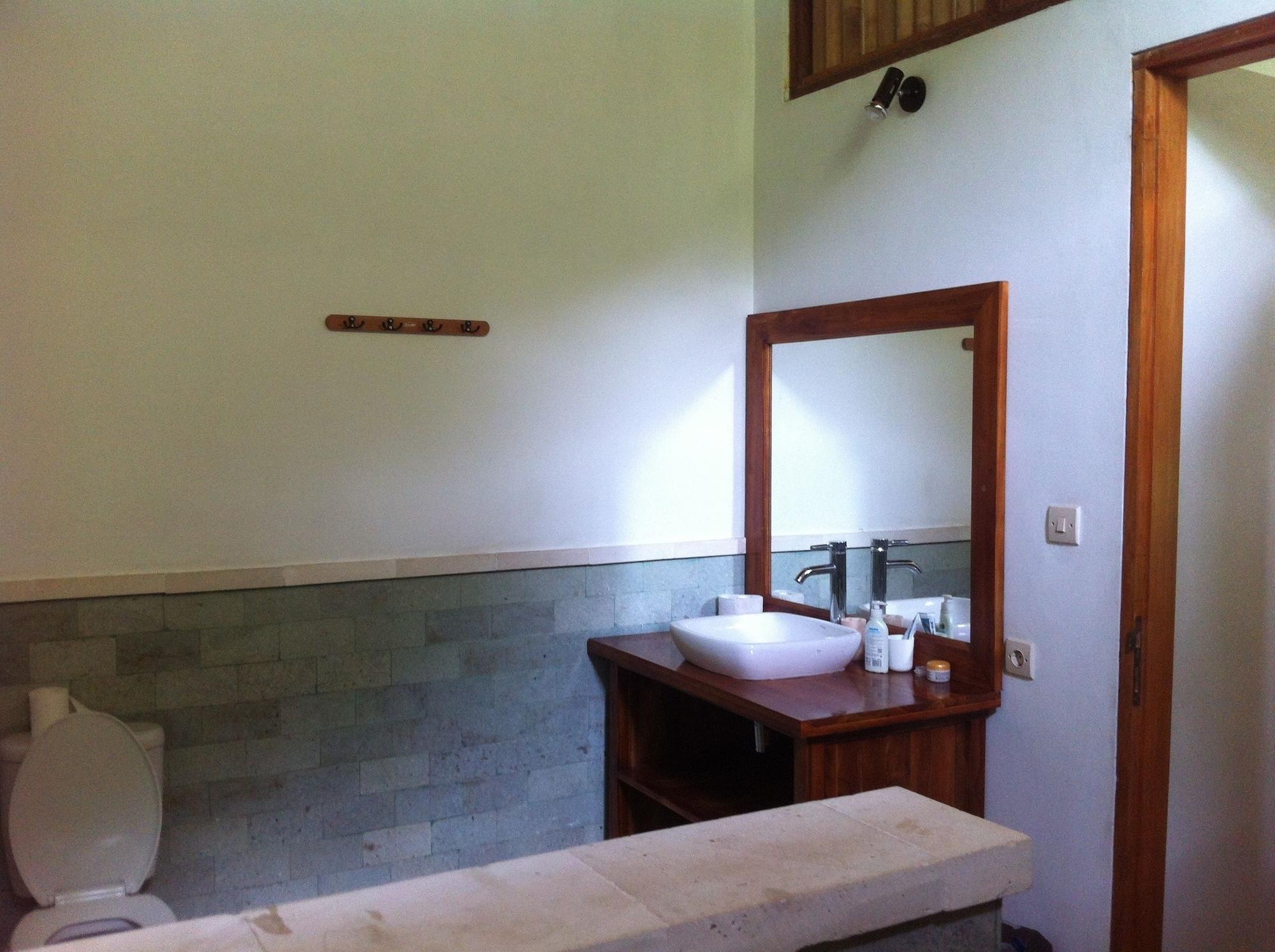 Sunia Loka Bungalows & Dive Center Pemuteran Zewnętrze zdjęcie