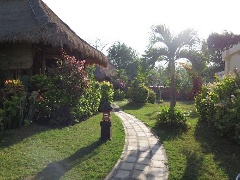 Sunia Loka Bungalows & Dive Center Pemuteran Zewnętrze zdjęcie